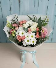 Букет цветов из:  Розы, Лизиантусы и Хризантемы в Краснозёрском