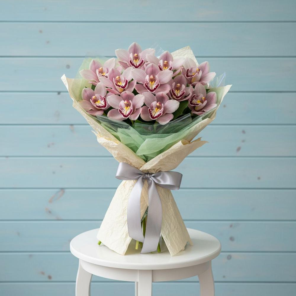 Букет цветов из: Орхидеи и Розы в Краснозёрском