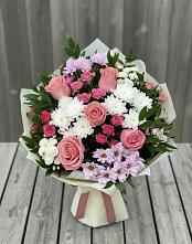 Букет цветов из:  Альстромерии, Гвоздики, Розы и Хризантемы в Краснозёрском