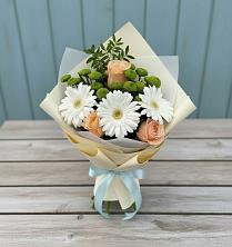 Букет цветов из:  Герберы, Розы и Хризантемы в Краснозёрском
