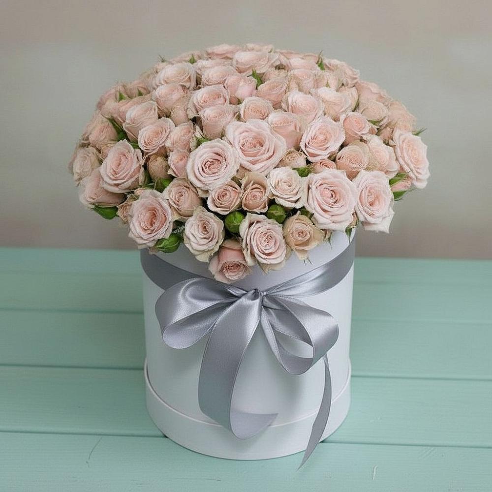 Цветочная композиция из Розы в шляпной коробке в Краснозёрском